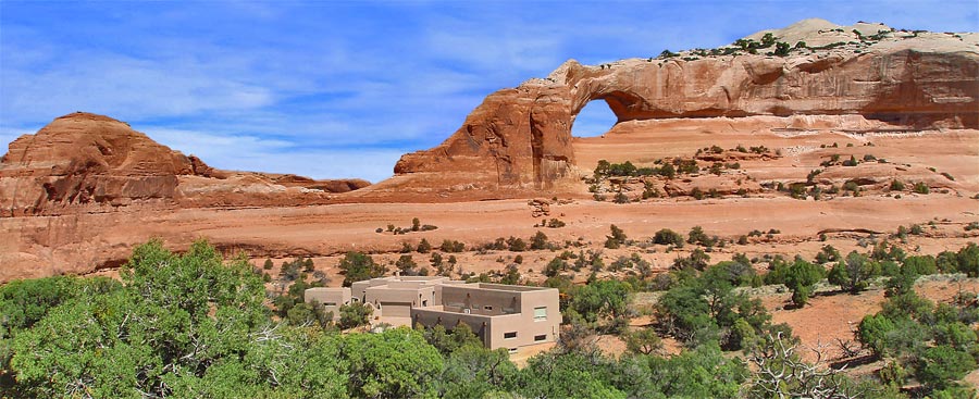 Custom Homes at Wilson Arch, Moab Utah